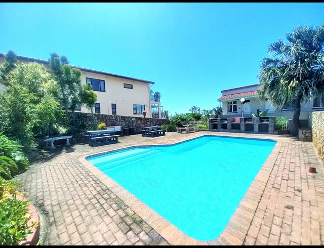 2 BEDROOM APARTMENT FOR SALE IN UVONGO BEACH